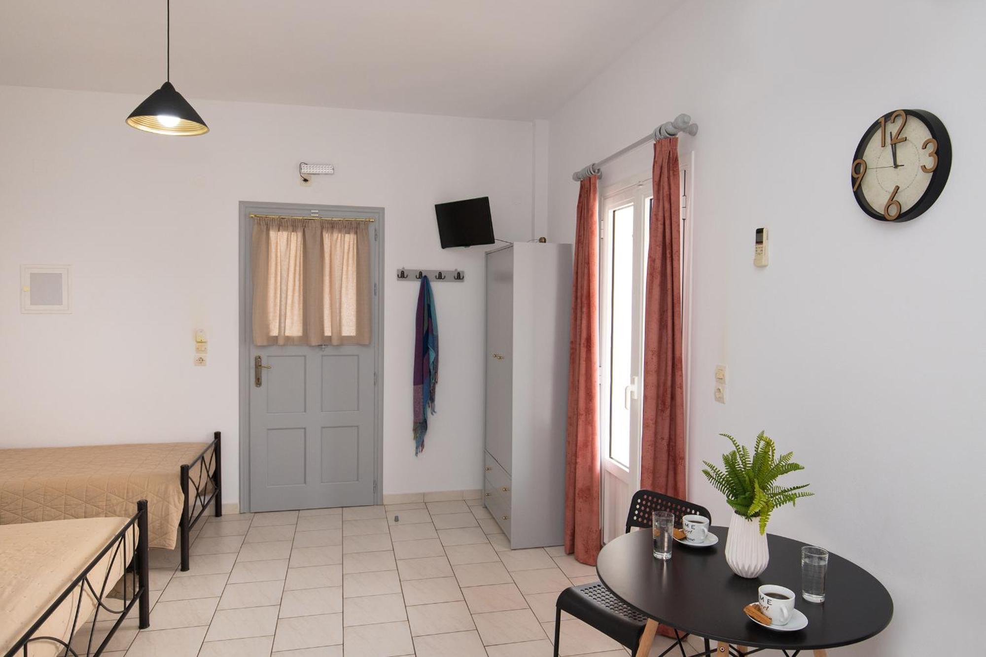 Letta'S Apartments Finikas  Exterior photo