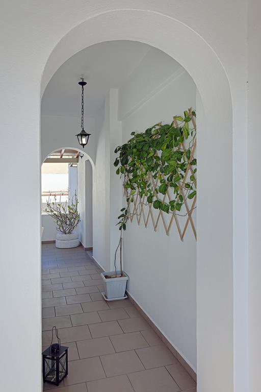Letta'S Apartments Finikas  Exterior photo